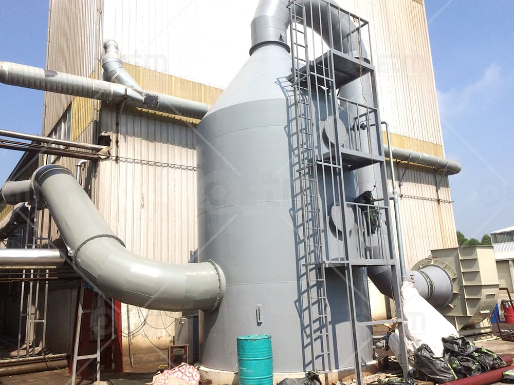 Tháp xử lý khí thải nhà xưởng sản xuất tấm nhựa trải sàn